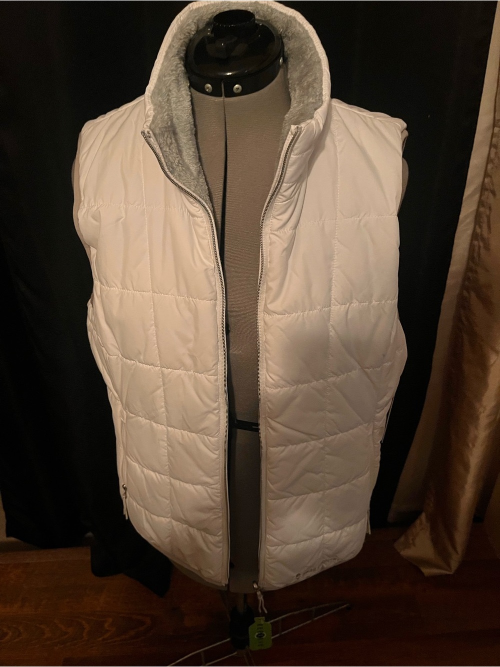 White Quilted Puffer Vest with Fleece Collar